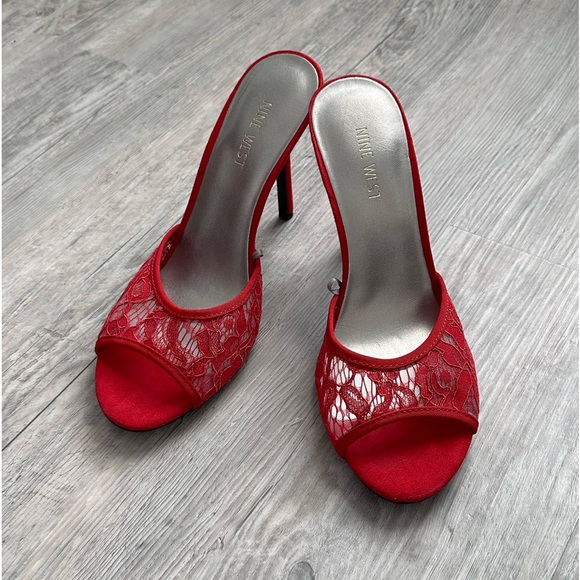 Nine West Y2K Women's Red Lace Mules Size 9.5 - Picture 9 of 11